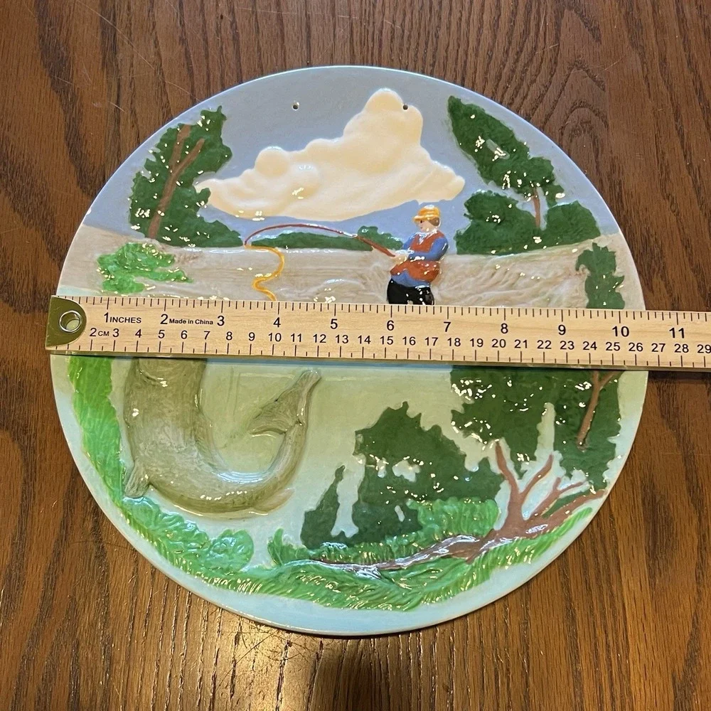 Vintage 1977 CF Raised Relief Hunting Fishing Wall Plates Set Of 2 Ducks Fish